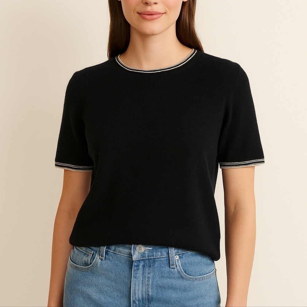 Vintage Jones New York Petite lambswool blend Black short Sleeve Top